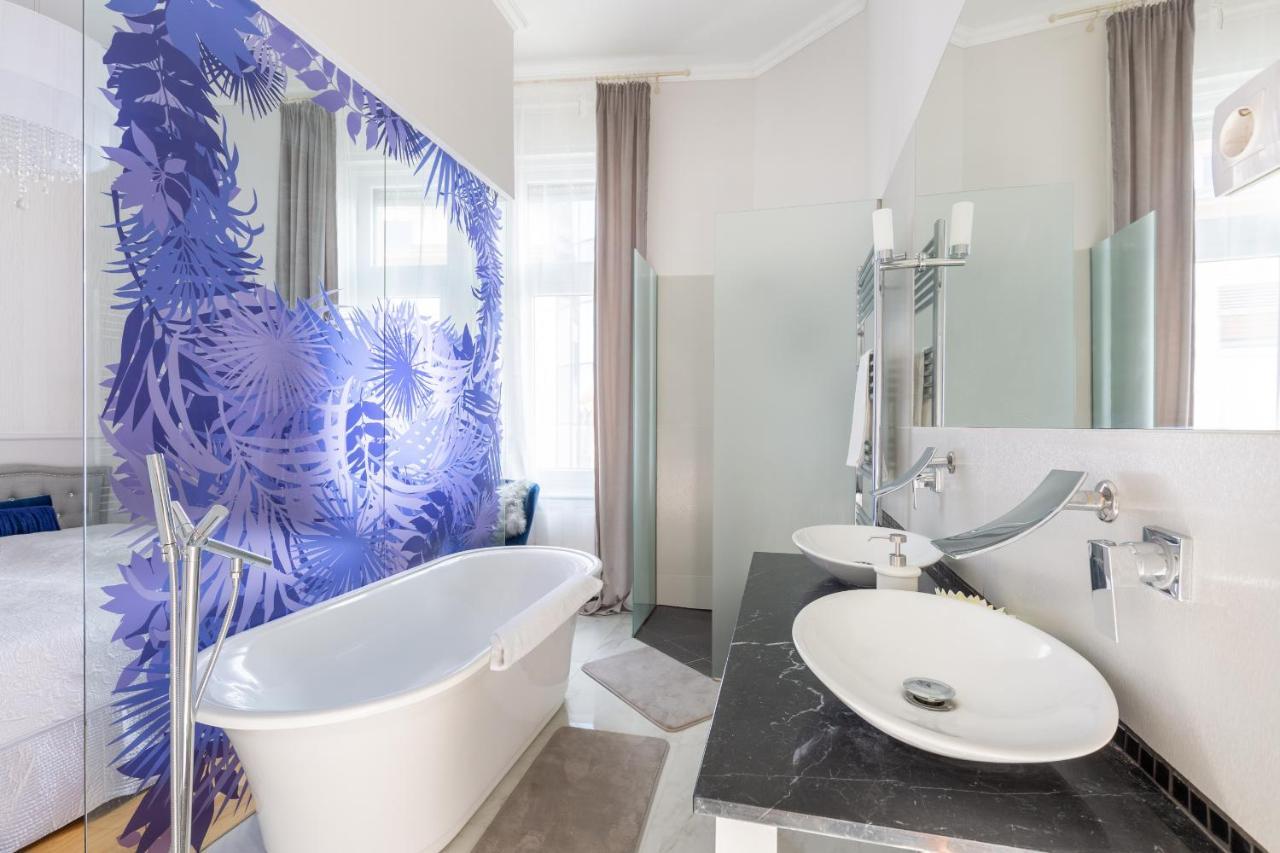 Designer Luxury Home In The Jewish Quarter بودابست المظهر الخارجي الصورة